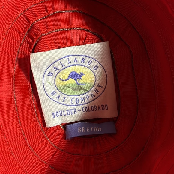 Wallaroo Hat Company, breton style. Sun blocker fabric. Wide brim, adj headband - Picture 3 of 9